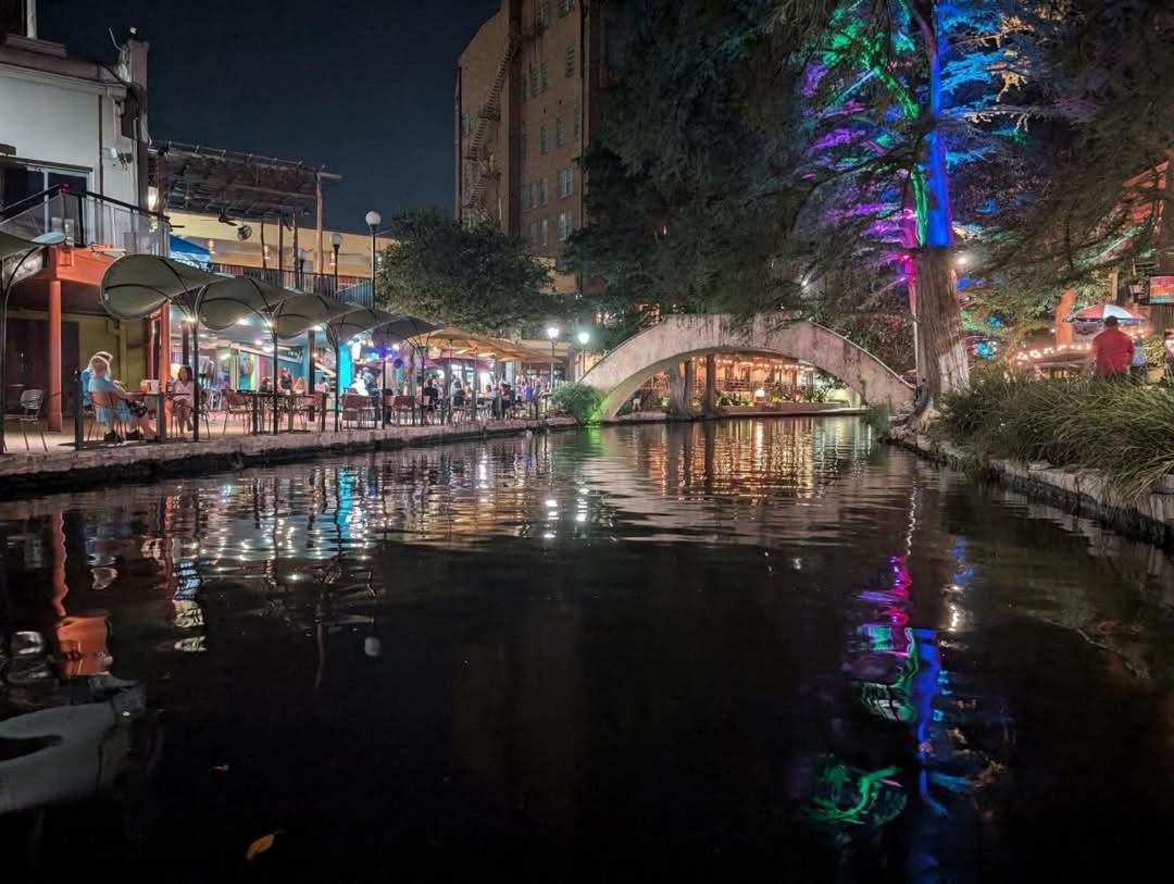 Viva Fiesta Condo On San Antonio Riverwalk Exteriér fotografie
